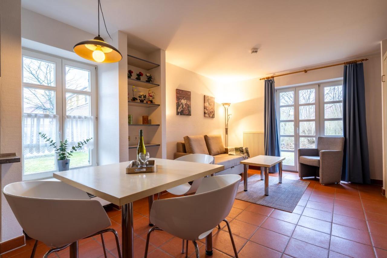 Feriendorf Rugana - Klassik 1-Raum Appartement Mit Terrasse B24 Dranske Eksteriør billede